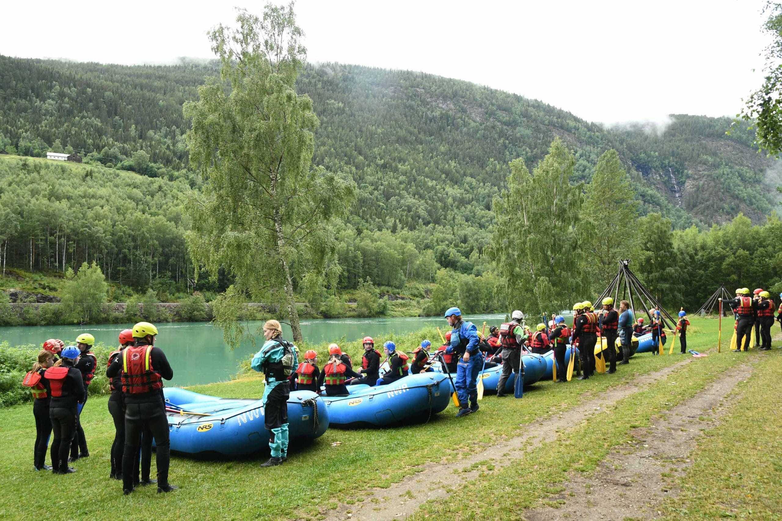 Rafting for store grupper
